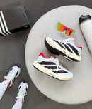 Adidas Adizero Adios Pro 4 Unissex - Branco/Vermelho