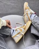 Tênis Jordan Low LX Gold Suede - Branco/ouro