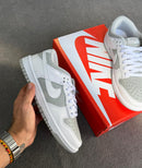 Nike Dunk Low Pro Luxo - Cinza reverso