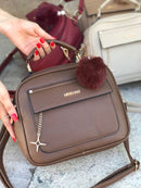 Bolsa Pompom Pingente Cód. DF066 - Missdong