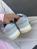 Nike Dunk Low Jumbo Reverse - Cinza/Rosa