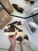 Tênis Vert Velcro - Chocolate