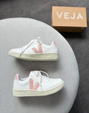 Veja V-10 - Branco/Nude