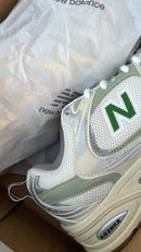 New Balance 530 - Branco/Mint