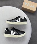 Veja V-10 - Preto