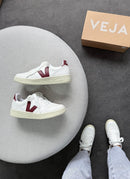 Veja V-10 - Branco/Marsala