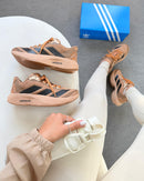Adidas Adizero Boston 13 - Marrom/Preto