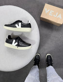 Veja V-10 - Preto