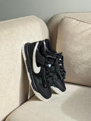 Nike Dunk Low Jumbo Reverse - Preto/Branco