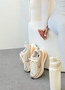 Nike Vomero Plus - Off/White/Bege