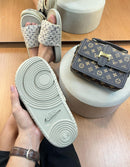 Chinelo Nike Offcourt Adjust - Louis Vitton