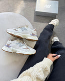 New Balance 9060 - Off/White