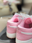 Nike Jordan Low Luxo - Rosa/Branco