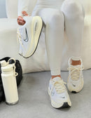 Nike Vomero Plus - Off/White/Branco