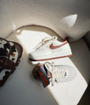 Nike Air force F1 Premium - Off/White/Castanho