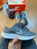 Nike Pegasus 40 - Grafite/Preto