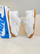 Nike Dunk Low Jumbo Reverse - Branco/Latex