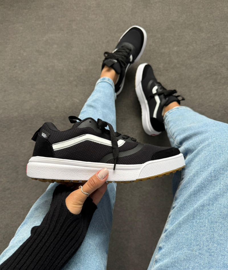 Vans ultrarange - Preto/branco