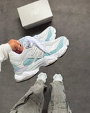 New Balance 9060 Premium - Cinza/Azul Petróleo