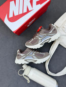 Nike V5 Rnr Gs - Taupe