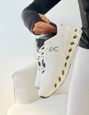 On Cloudtilt Asphalt Premium - Branco/Preto