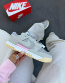 Nike Dunk Low Jumbo Reverse - Cinza/Rosa