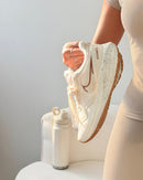 Nike NK 47 - Off/Marrom
