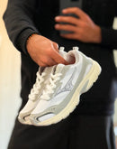 Mizuno Race S - Cinza