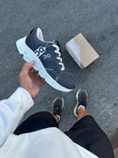 On Cloud Surfer Max - Grafite