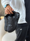 On CloudSurfer Max Premium - All Black