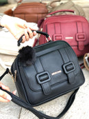 Bolsa Pompom Fivela Dupla - Missdong