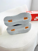 Nike Air Zoomx Run Vomero Premium - Cinza/Laranja