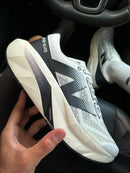 New Balance FuelCell Elite V4 - Branco