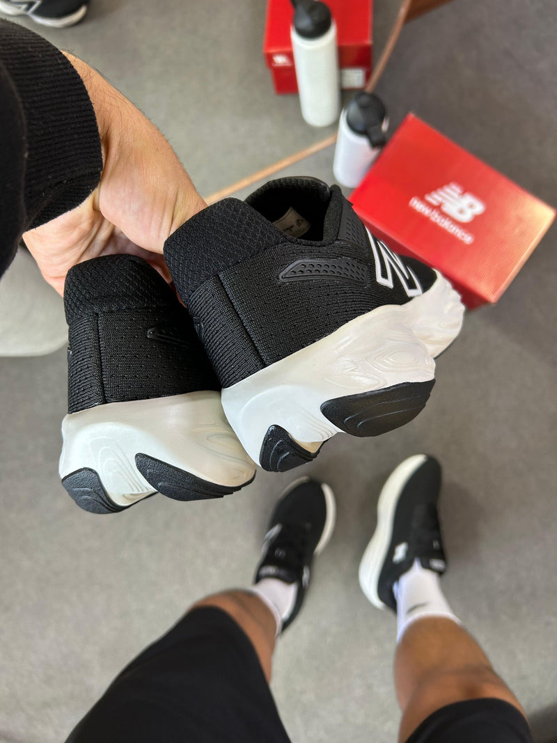 New Balance 1080 - Preto unissex