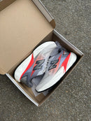 New Balance Fulcell Supercom Elite V5 - Grafite/Vermelho