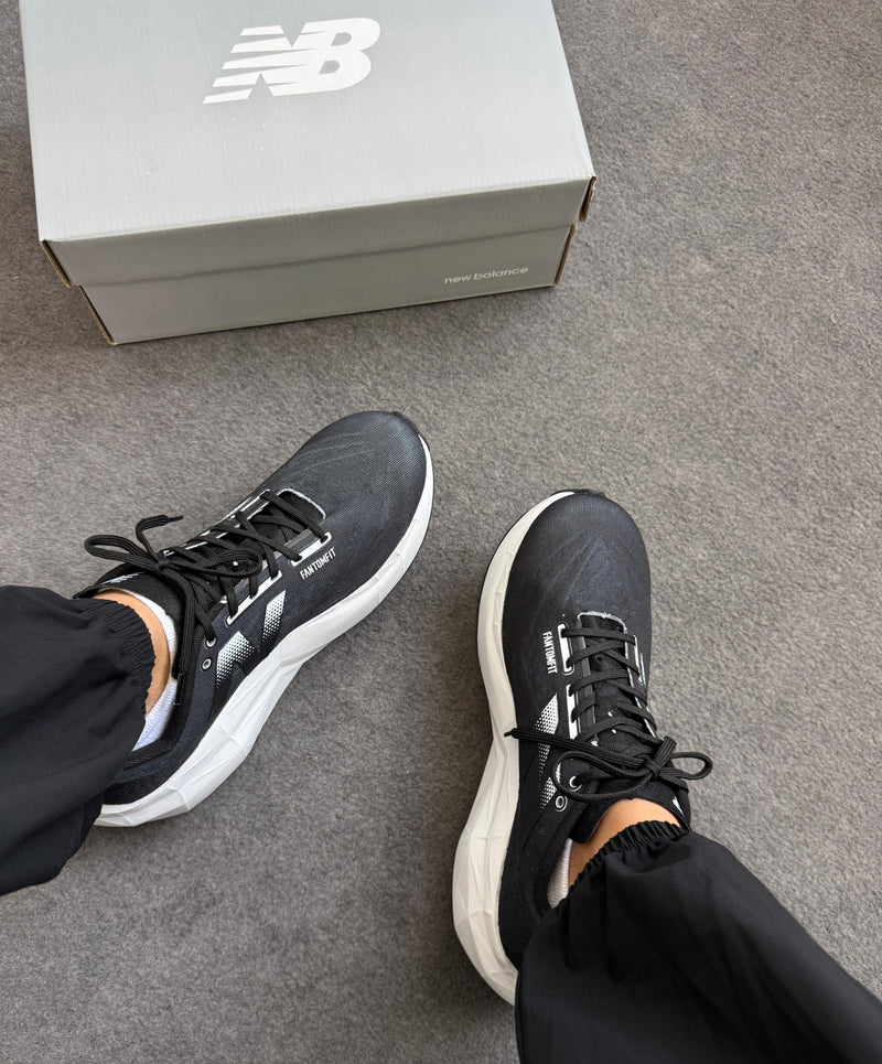 New balance FuelCell SC Elite v4 - Preto