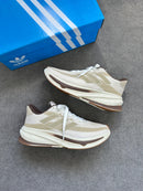 Adidas Supernova - off/ white/ bege