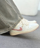 Nike Jordan Low 01 - Off/Rose