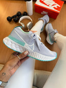 Nike infinity React Verde Água
