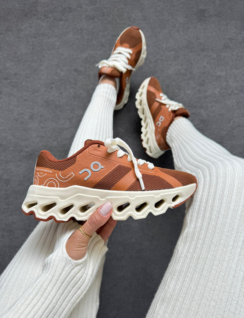 Tênis On Cloud - caramelo