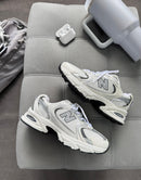 New balance 530 -  Branco/ chumbo