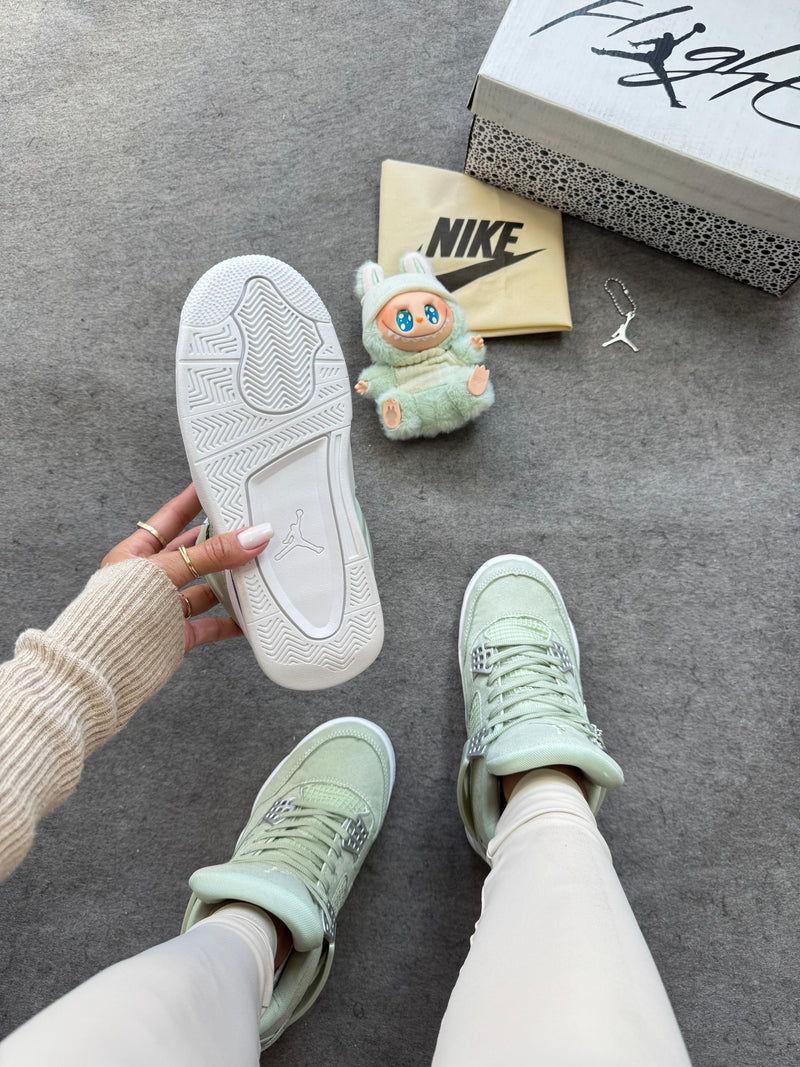 Nike Bota Air Jordan 4 - Verde Menta
