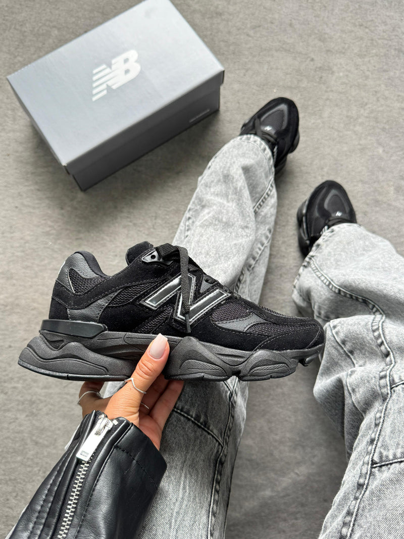 New balance 9060 -  Preto /Preto
