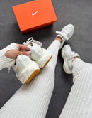 Nike Zoom X Invincible run 3 - Bege/ouro