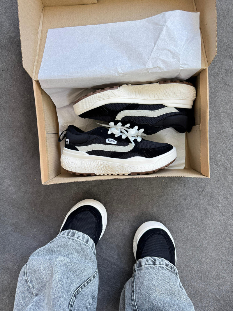 Vans ultrarange neo - Preto/branco