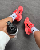 Nike Vomero 18 Premium Unissex - Laranja