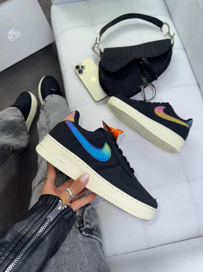 Nike air force holográfico