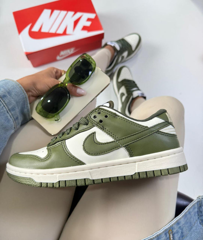 Dunk low pro luxo -  Verde musgo