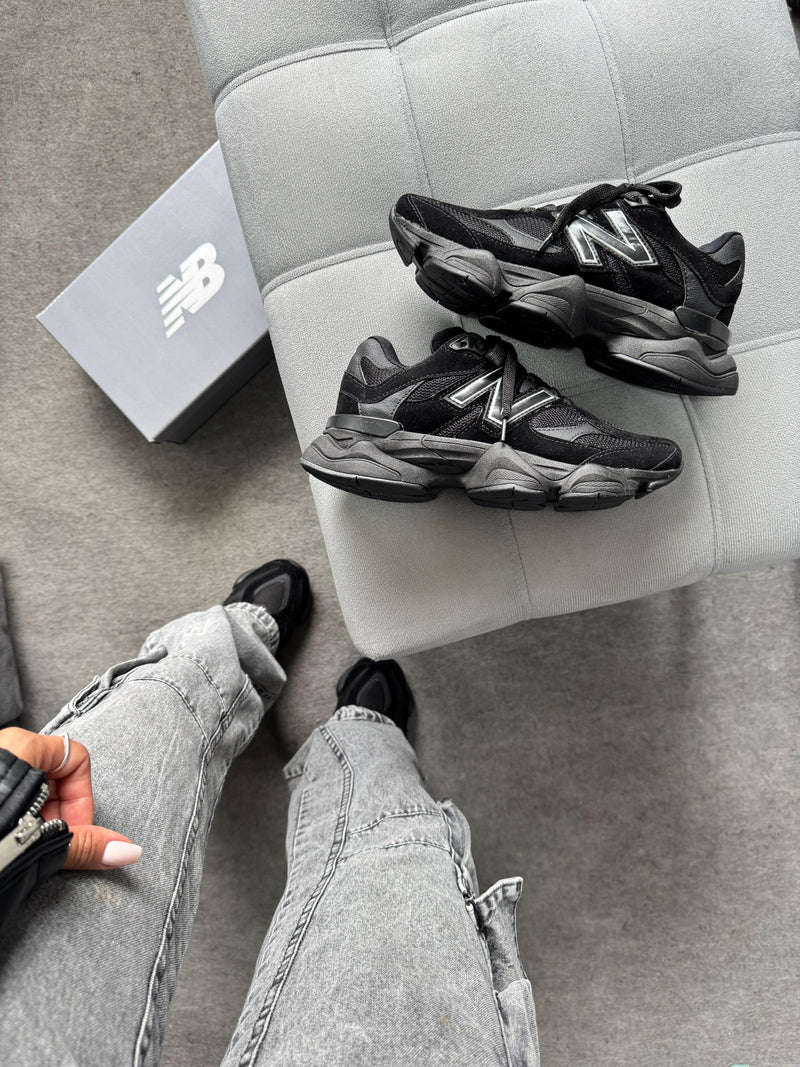 New balance 9060 -  Preto /Preto