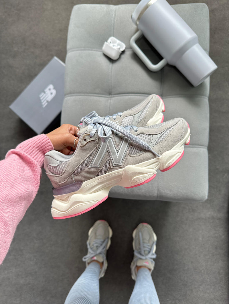 New balance 9060 - Cinza/rosa